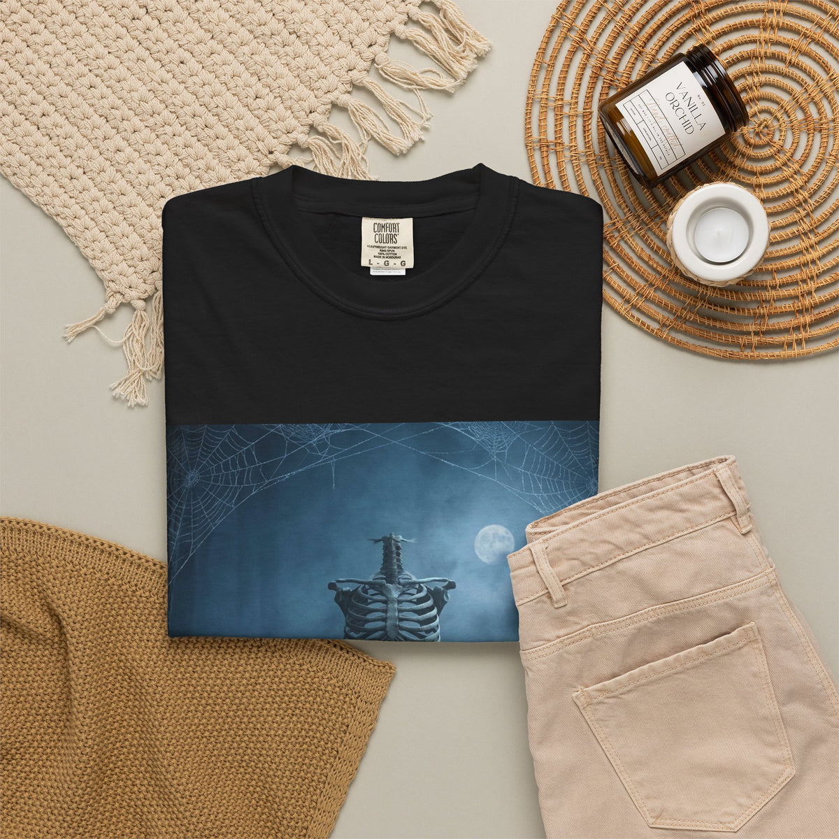 Skeleton Tomb Tee